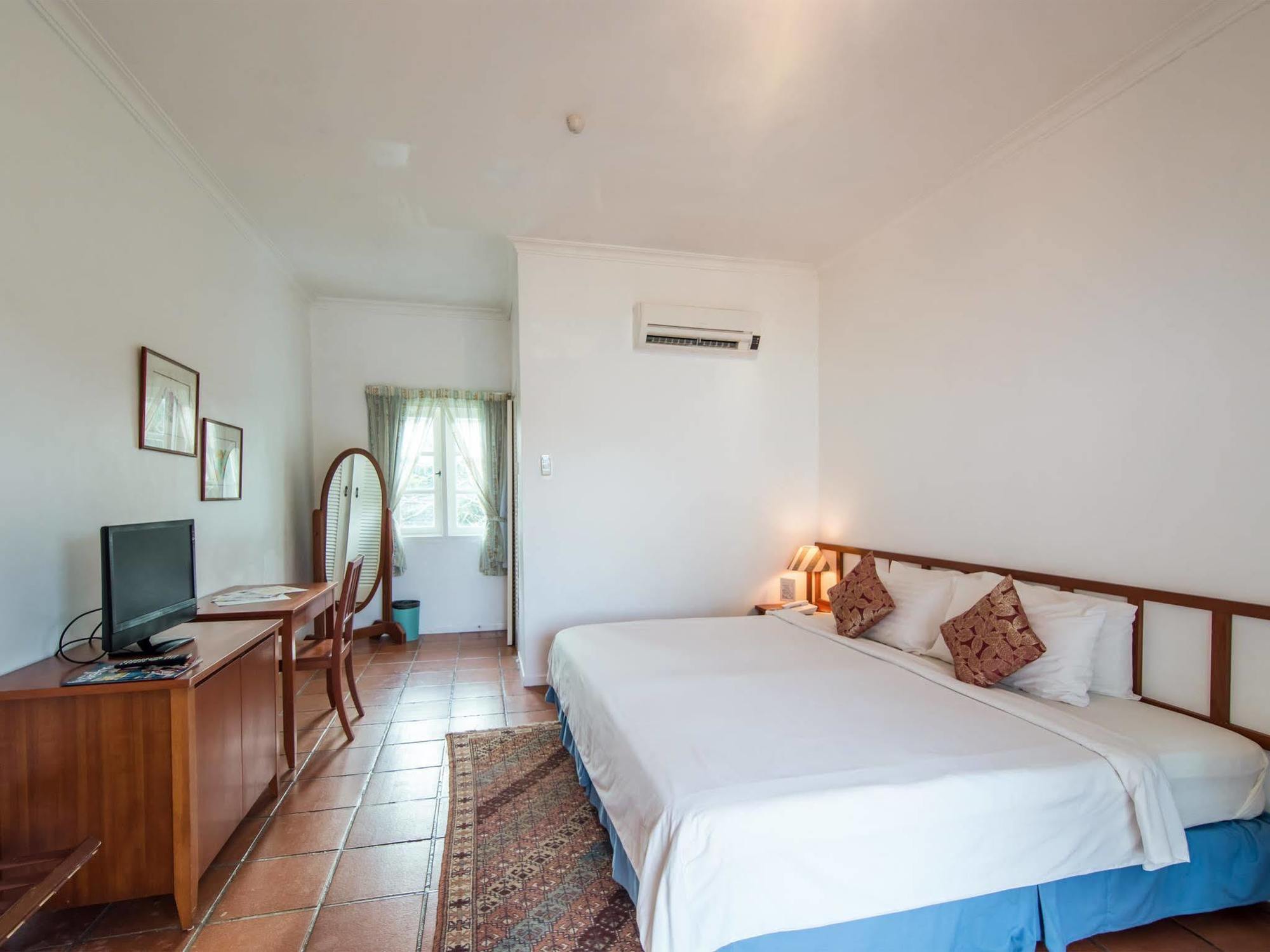 Riders Resort Kulai Extérieur photo